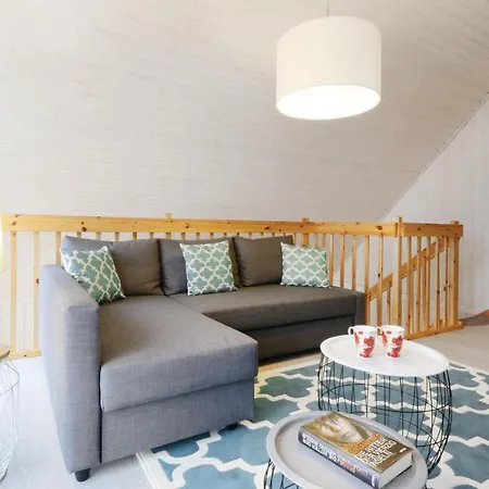 2 Bedroom Lovely In