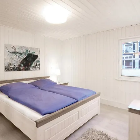 2 Bedroom Lovely In